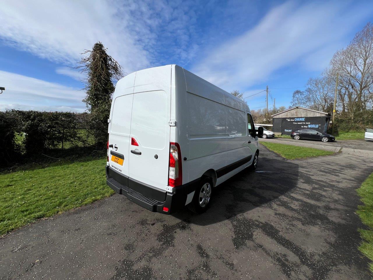 March 2024 Nissan Interstar 2.3 dCi 35 Teckna (150) L2H2 Home